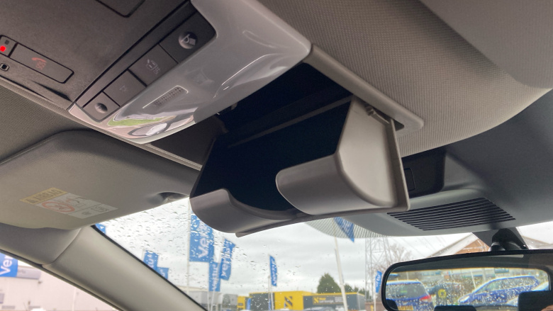 Nissan Qashqai 1.3 DiG-T MH Acenta Premium 5dr Petrol Hatchback